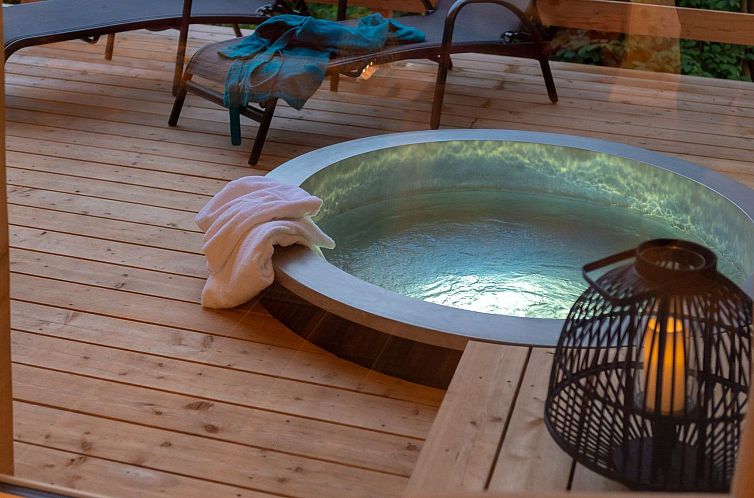 Vakantiehuis Luxuschalet im Forstgut - Raum für wertvolle Z