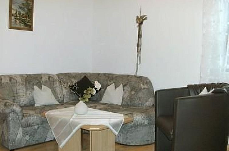 Appartement mit sonniger Terrasse und Ausblick