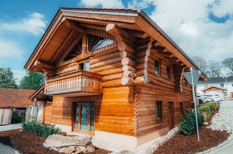 Gezellig vakantiehuis in Zachenberg, Beieren, omgeven door natuur, perfect voor een ontspannen verblijf in Duitsland.