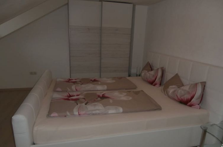 Huisje in Zachenberg