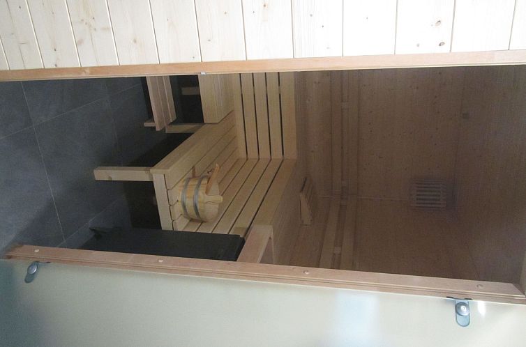 Appartement mit Hallenbad