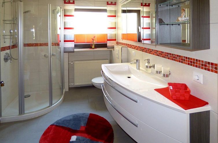 Appartement Komfortable Ferienwohnung mit Garten und Grill