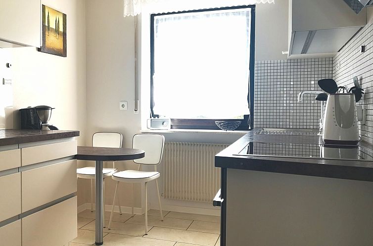Appartement Appartement in Terrasse, ruhige Lage, stadtnah