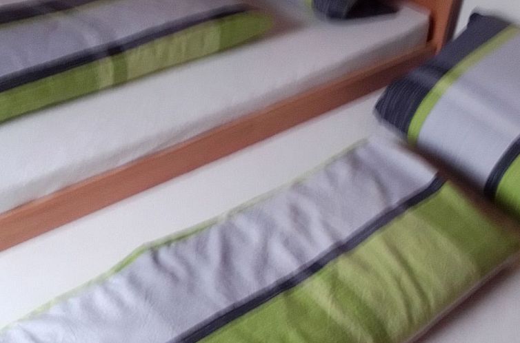 Appartement in Zandt mit Garten und Grill