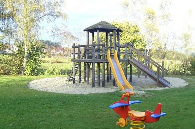 Vakantiehuis Charmantes Ferienhaus in Zandt mit Garten