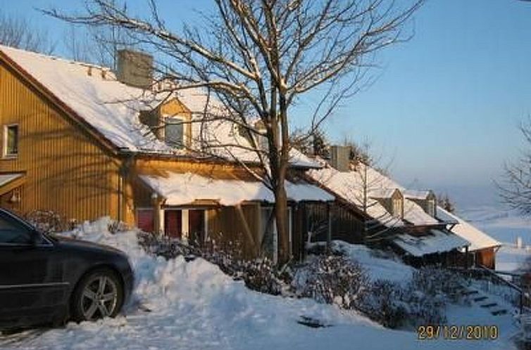 Vakantiehuis in Zandt mit Grill, Garten und Terrasse