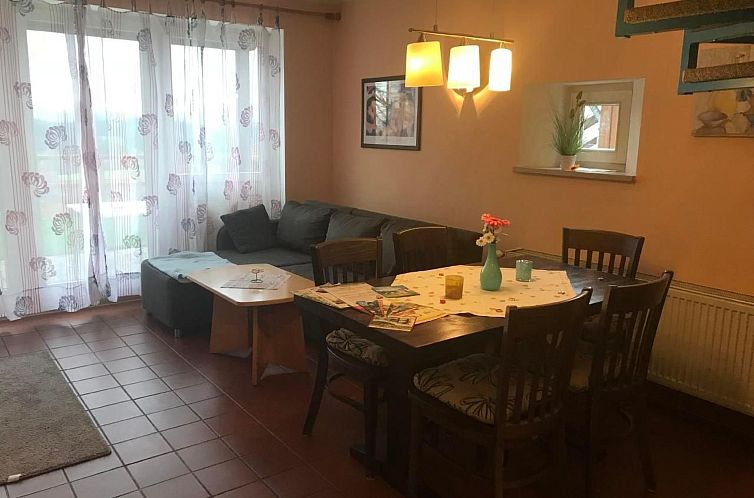 Vakantiehuis in Zandt mit Grill, Garten und Terrasse