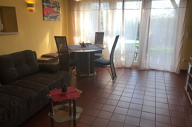 Vakantiehuis in Zandt mit Kleiner Terrasse