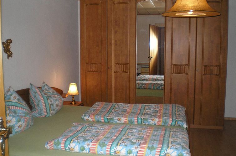 Vakantiehuis mit Kaminofen, Fitnessraum und Sauna