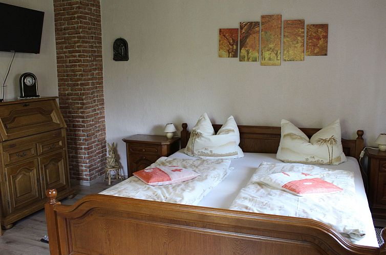 Vakantiehuis mit Kaminofen, Fitnessraum und Sauna