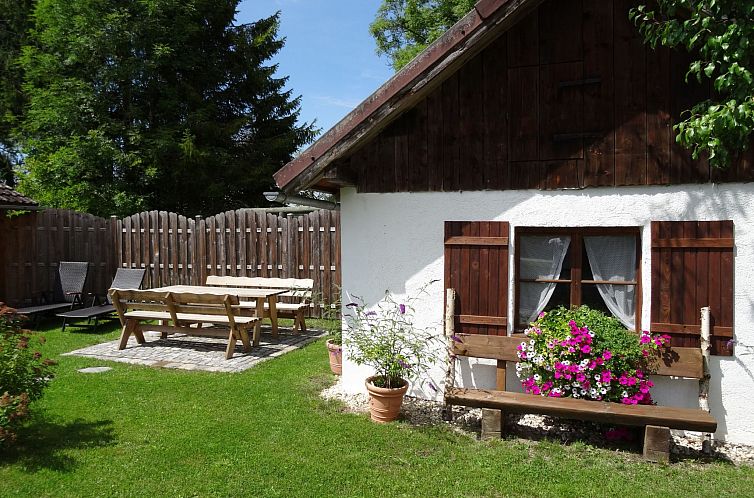 Guest house 0339223 - Holiday property Bavaria - Vakantiehuis Landhaus mit Sonnenterrasse und Garten
