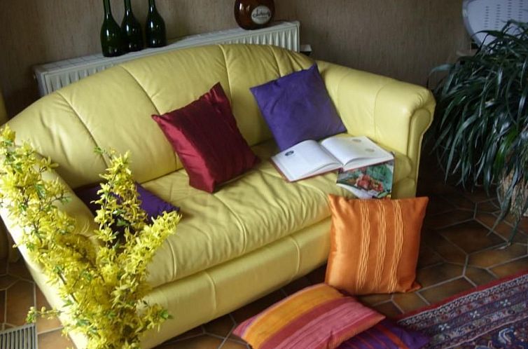 Vakantiehuis mit Terrasse und Parkplatz