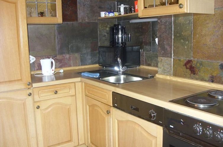 Vakantiehuis mit Terrasse und Parkplatz