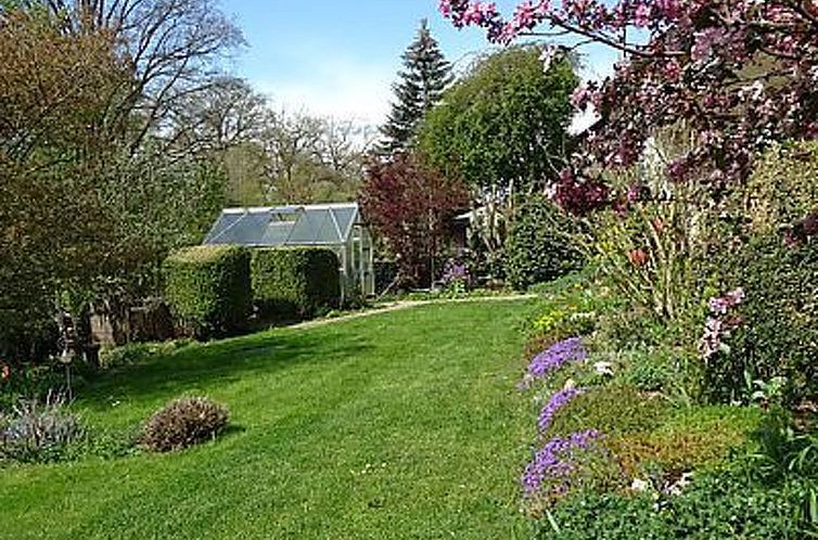 Appartement Große Ferienwohnung in Sinbronn mit Garten