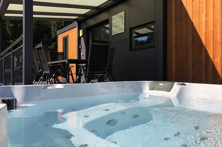 Vakantiehuis in Wackersdorf mit Whirlpool, Terrasse und Gril