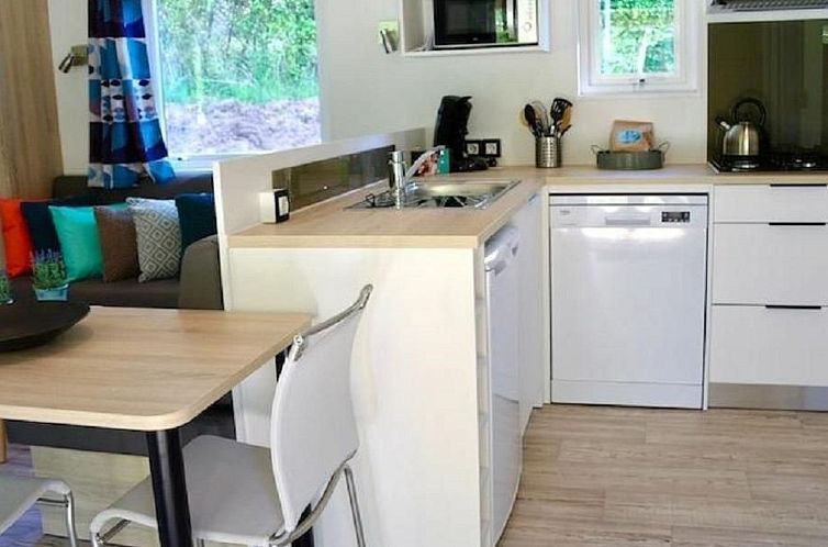 Vakantiehuis Schönes Ferienhaus in Wackersdorf mit Whirlpoo