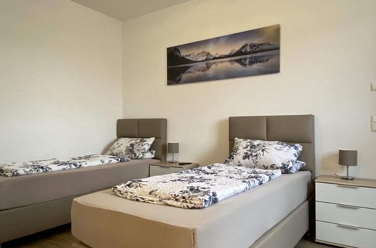 Appartement in Heselbach mit Grill, Whirlpool und Garten