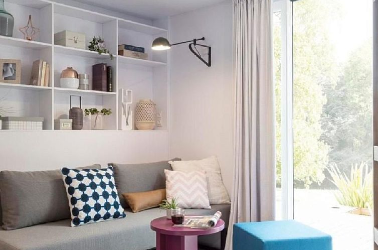 Vakantiehuis in Wackersdorf mit Terrasse, Garten und Grill