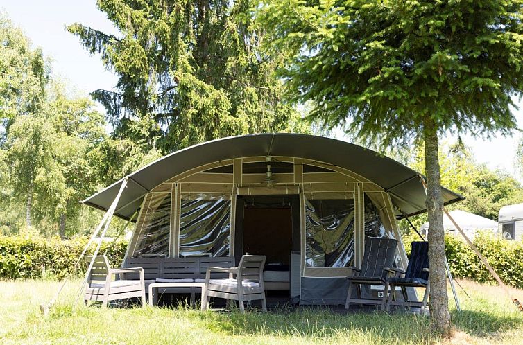 Auf Kengert Lodge de Luxe