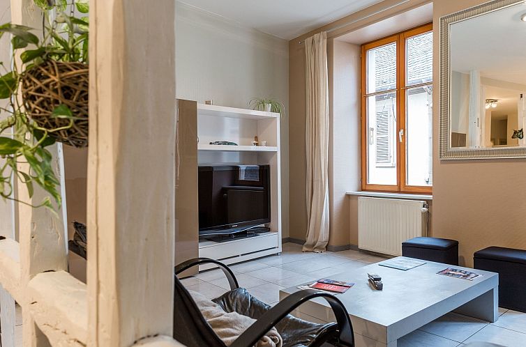 Appartement mit zwei Garagenstellplätzen