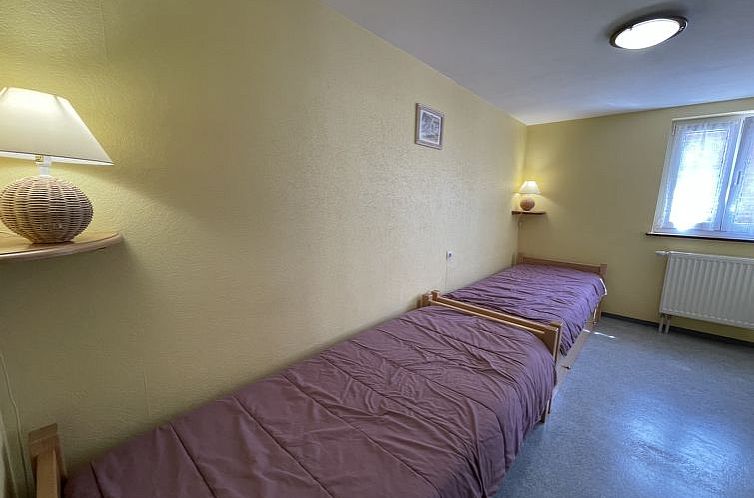 Appartement Résidence jaune et rose