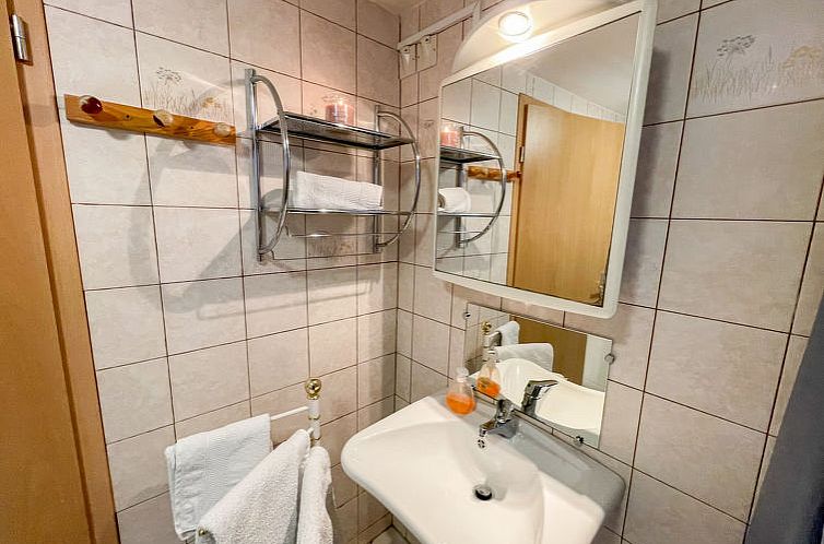 Appartement Résidence jaune et rose