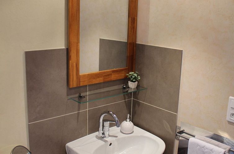 Vakantiehuis Ruhiges Ferienhaus mit Garten an der Weinstraß