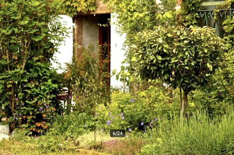 Zonnig huis in Allier