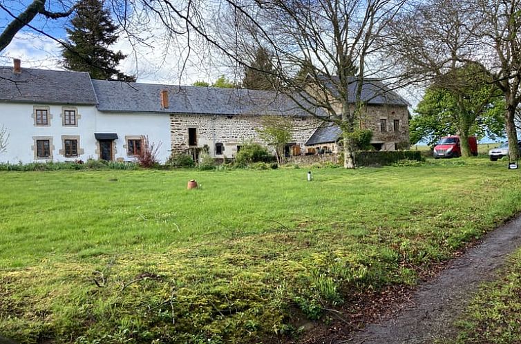 Huisje in Saint Gervais d'Auvergne
