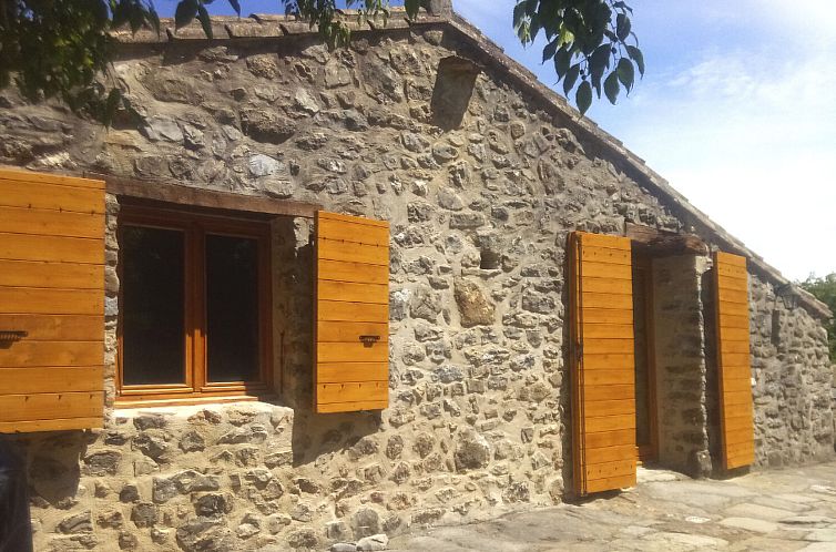Vakantiehuis "Gîte La Calade" mit Pool