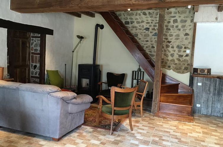 Huisje in St. Hilaire pres Pionsat