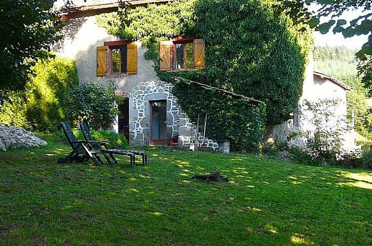 Rustic cottage in La Chevalerie, Auvergne, with beautiful garden in a serene setting.