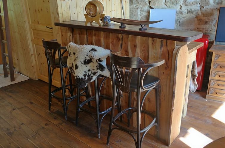 Vakantiehuis in Saint Bonnet le Chastel