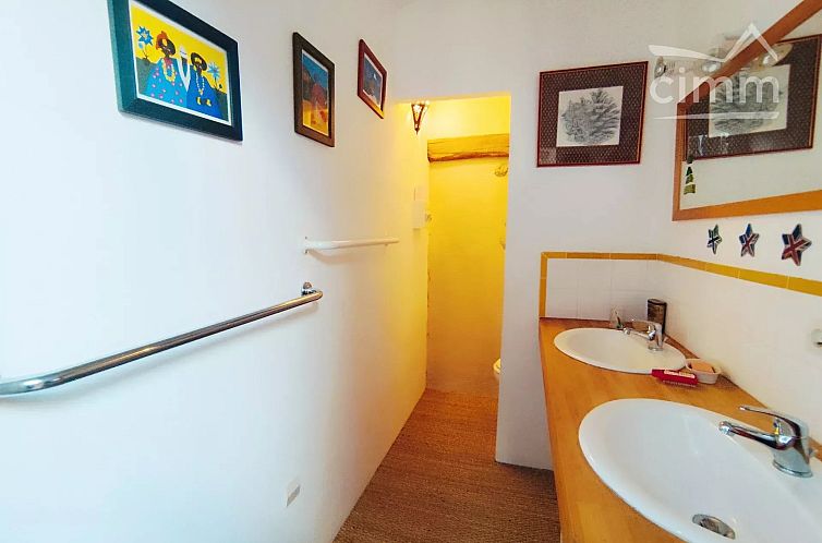 Geschakelde woning in Domaize
