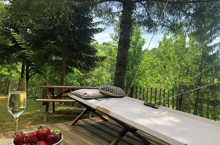 «Emperor Bell Tent»