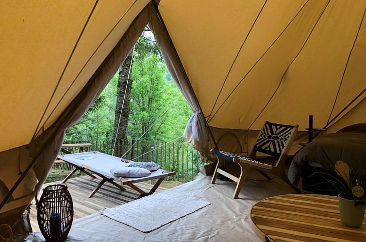 «Emperor Bell Tent»