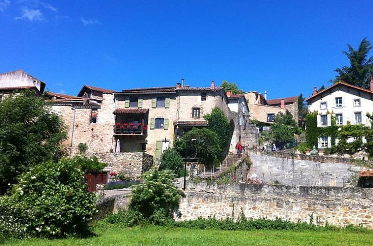 Explore Lavaudieu, Auvergne from a cozy cottage amid historic charm.