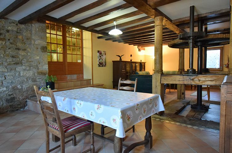 Vrijstaande woning in Beaune