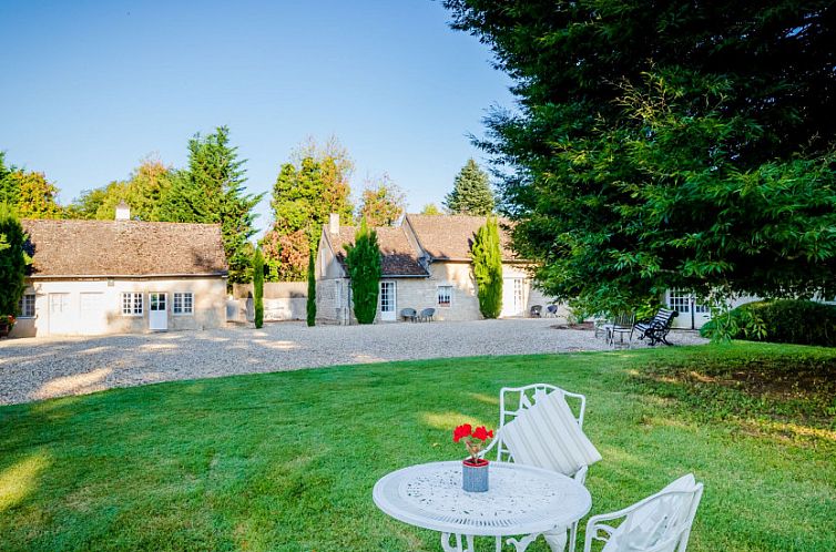 Geschakelde woning in Beaune