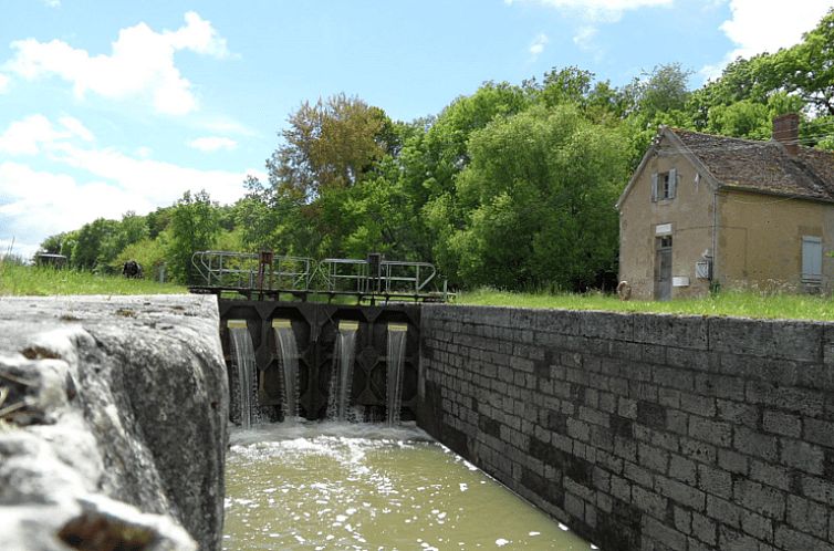 Vakantiehuis in Marigny Sur Yonne