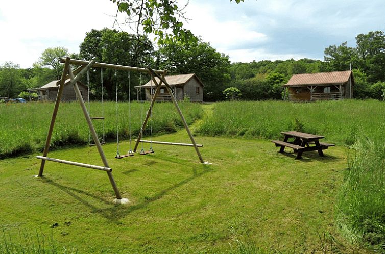 Vacation home in Marigny Sur Yonne, Burgundy: child-friendly accommodation with play equipment and green surroundings.
