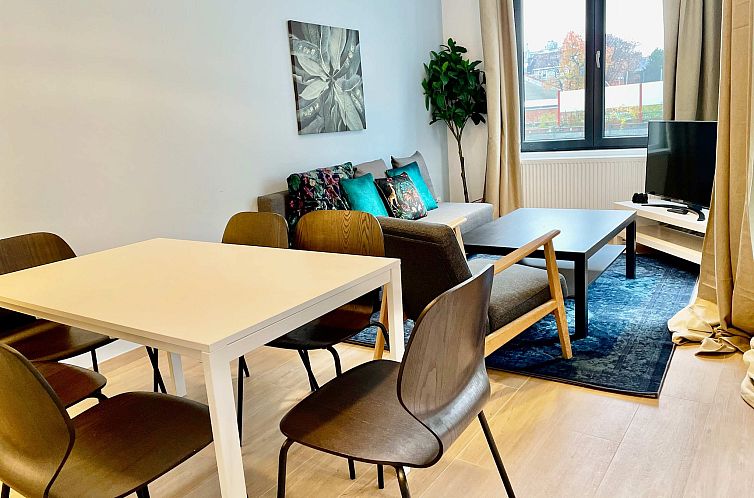 Luxury 2BR 1BA Near Fashion District by OneLuxStay