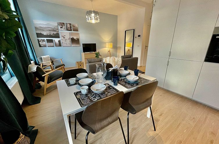 Luxury Dlx 1BR Near Fashion District by OneLuxStay