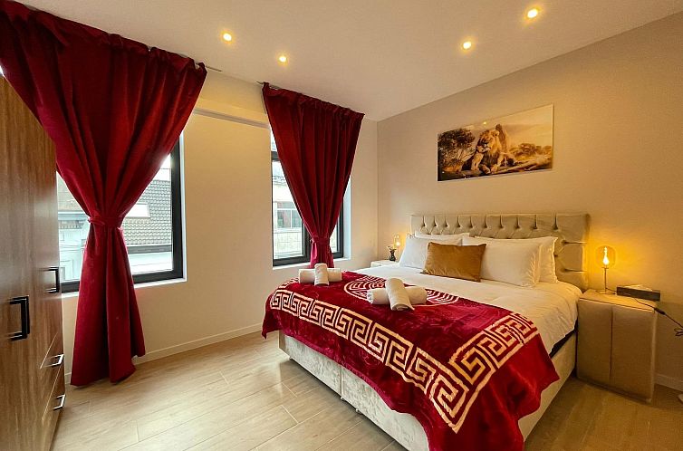 One Lux Stay Near Antwerp Central - 3 Bedroom 15 Bathroom