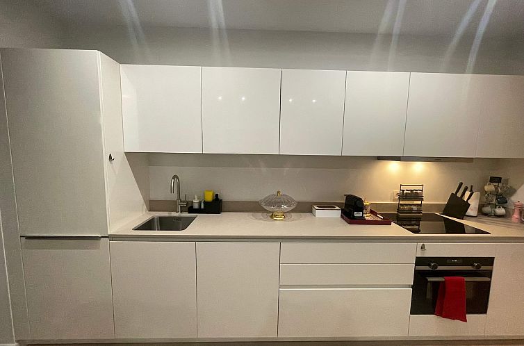 One Lux Stay Near Antwerp Central Grande Deluxe 3 bedroom su