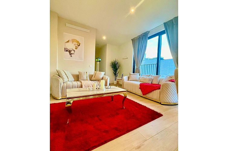 One Lux Stay Near Antwerp Central - 2 Bedroom 15 Bathroom