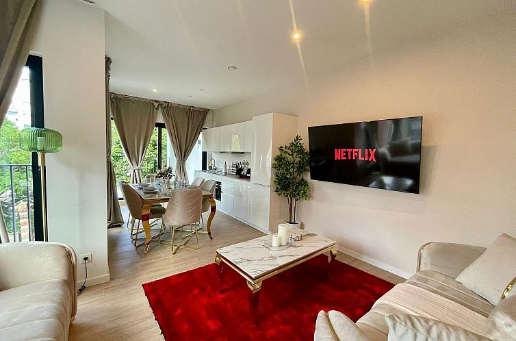 One Lux Stay Near Antwerp Central - 1 Bedroom