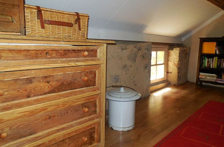 Vakantiehuisje in Montreuillon