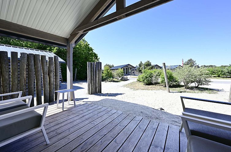 Vrijstaande woning in Hollum