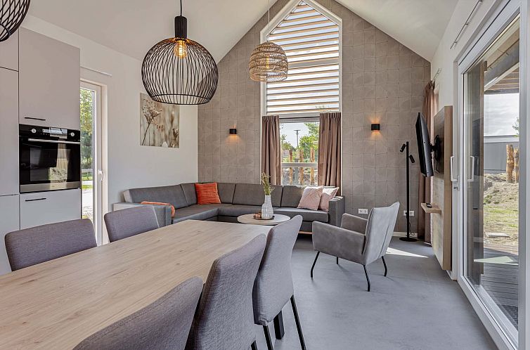 Vrijstaande woning in Hollum